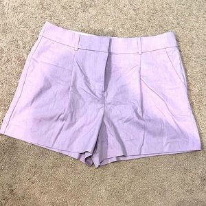 New Loft Linen Twill Lavender Pleated Shorts. Size 10